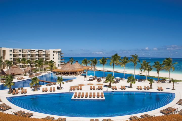 Merideth Riviera Meredith-and-Wyatt-Dreams-Riviera-Cancun-Wedding | Destify Destination ...